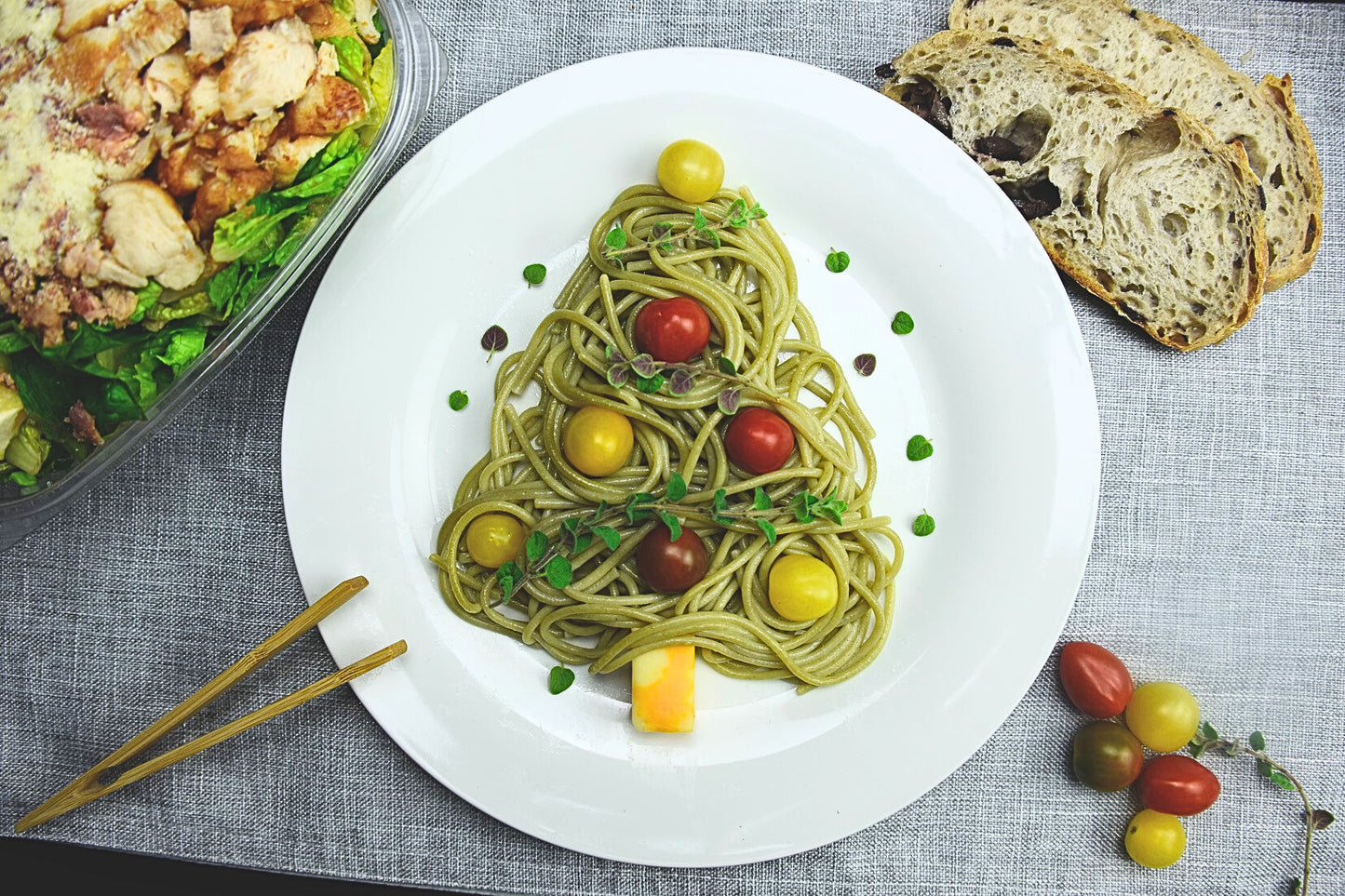 Pâtes De Riz Brun Genre Spaghetti De Épinards